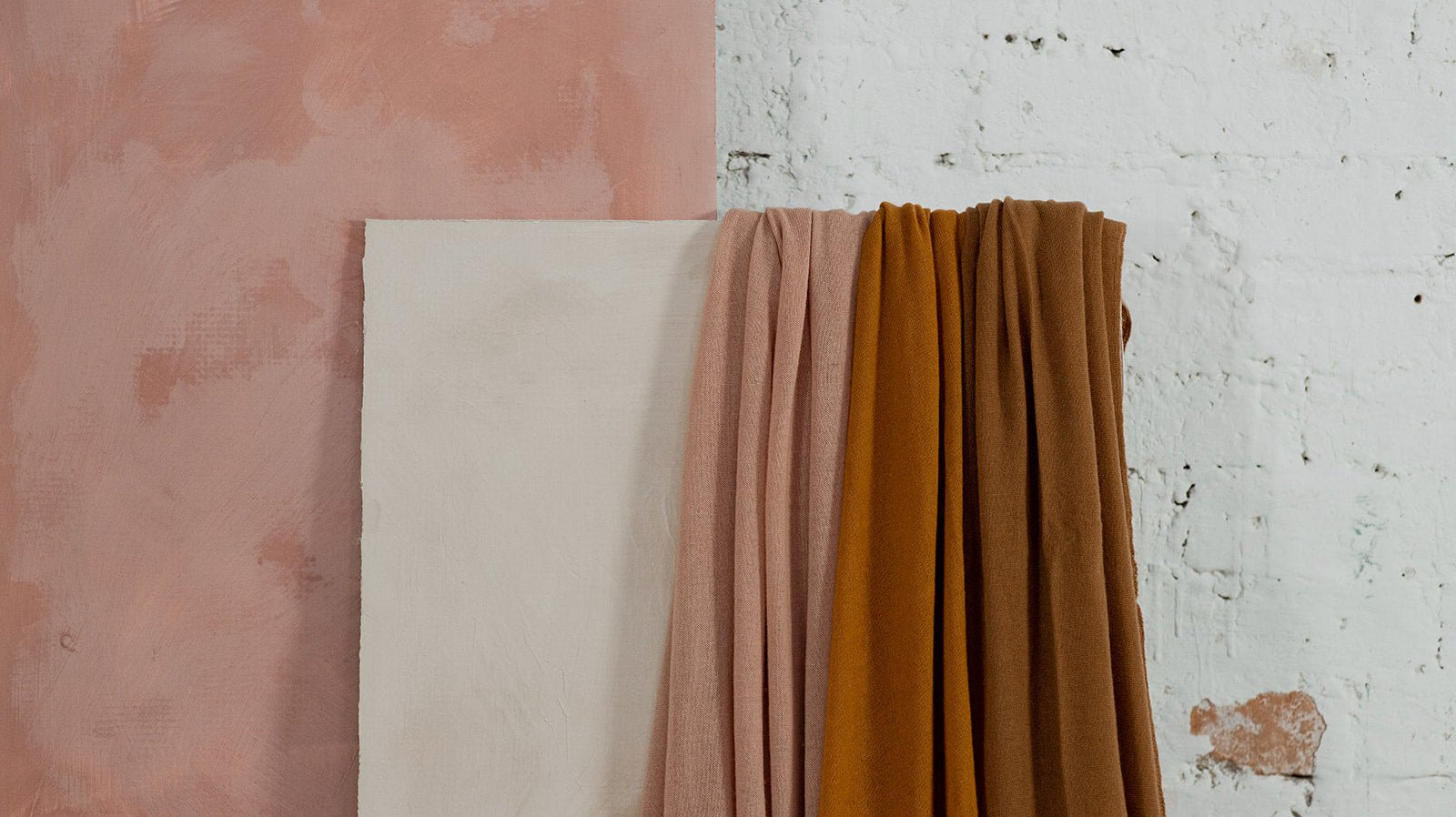 Kaikon vastuullinen Soft Love -kashmirmallisto ihastuttaa ajattoman tyylikkäällä designilla, ja luo reiluja työpaikkoja nepalilaisille naisille - Kaiko Clothing Company Oy