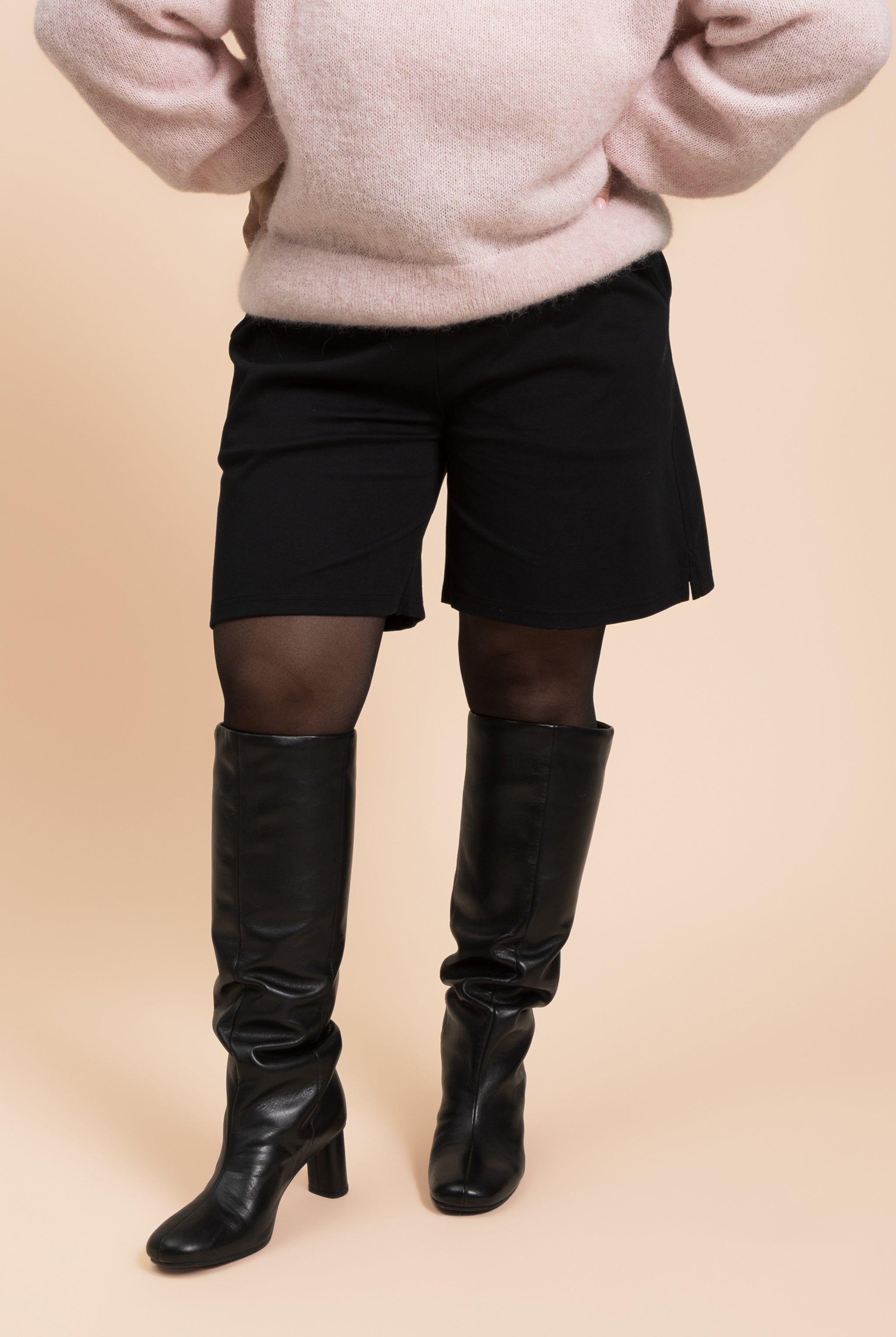 | modelheight:160, size:XL