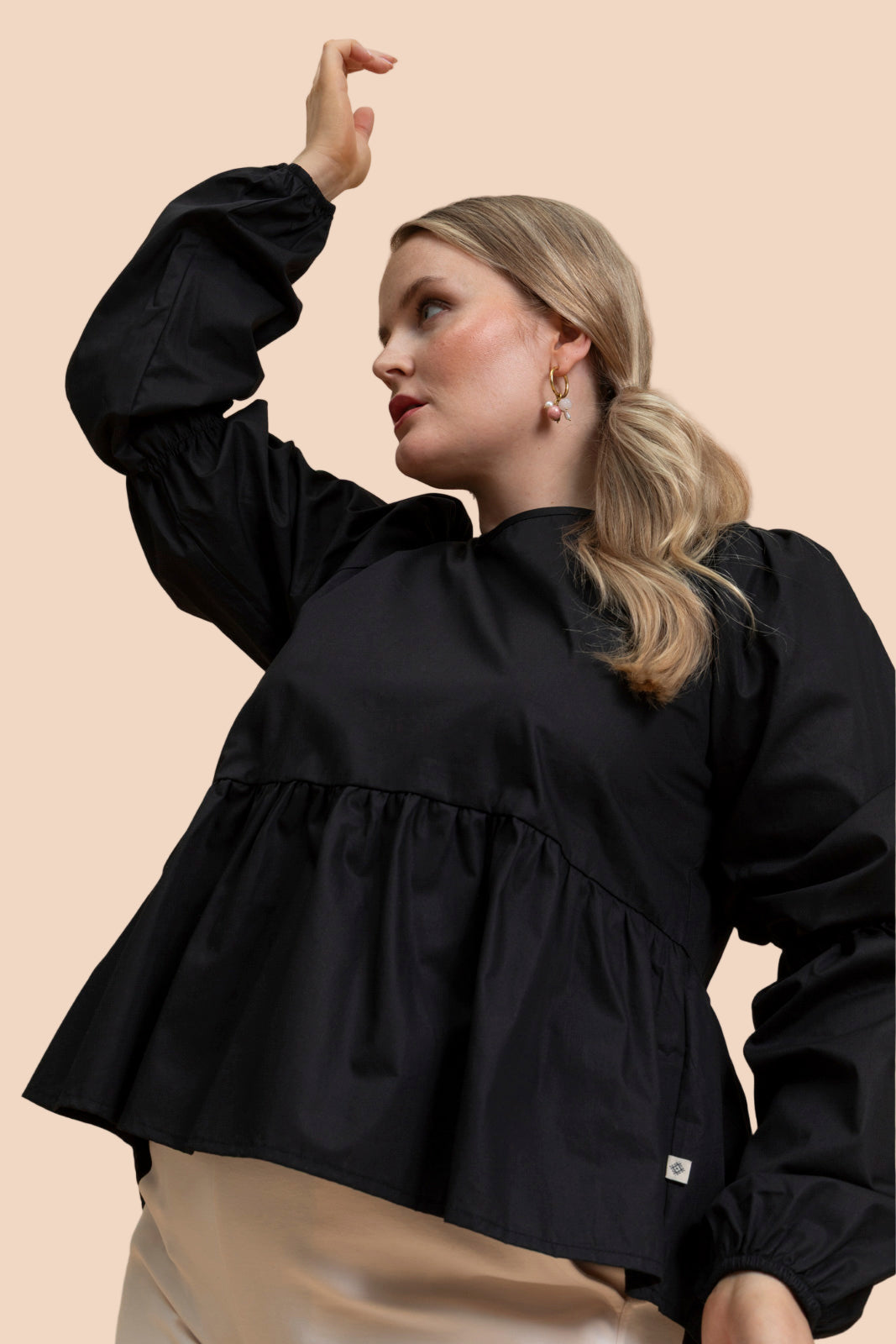| modelheight:166, size:M