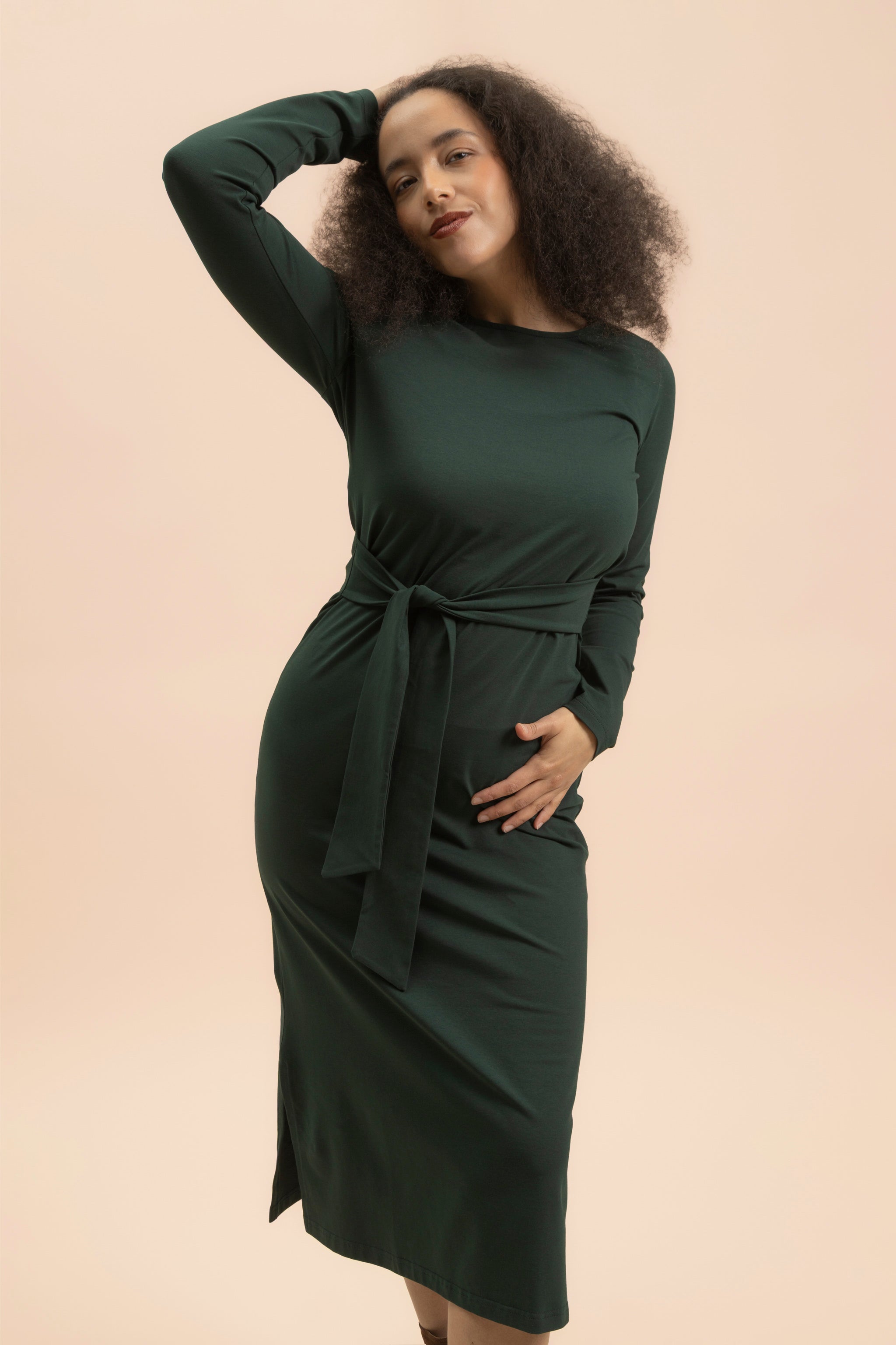 | modelheight:169, size:XS