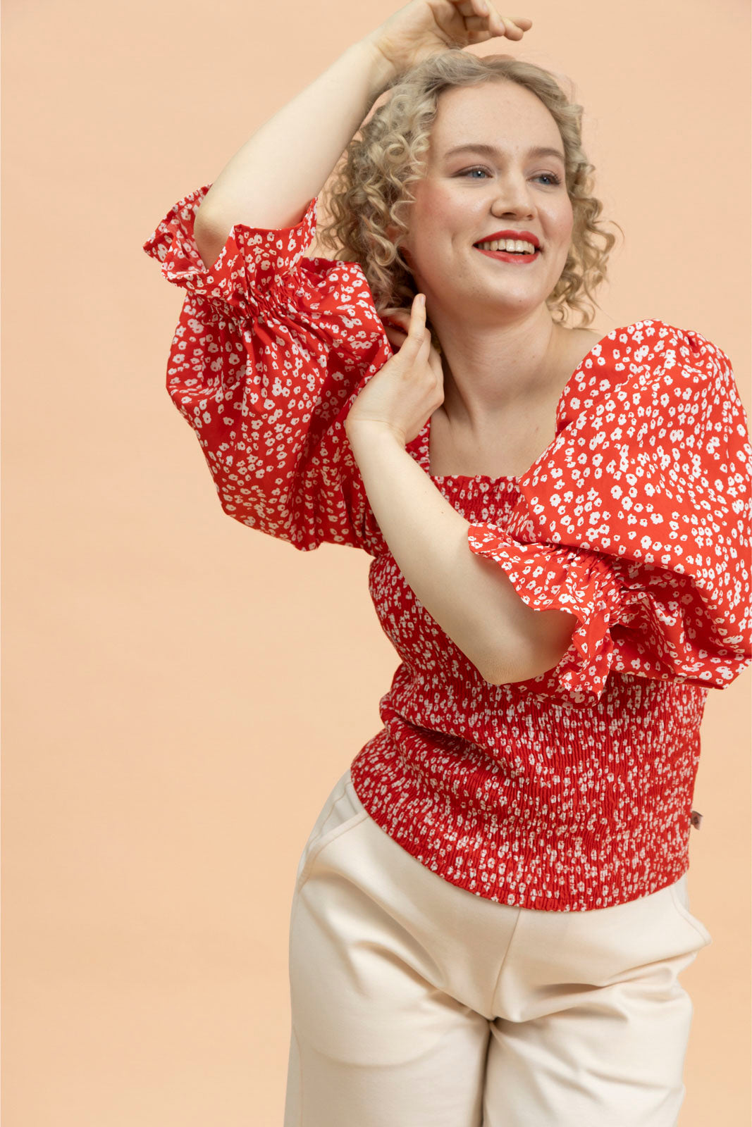 | modelheight:164, size:XS