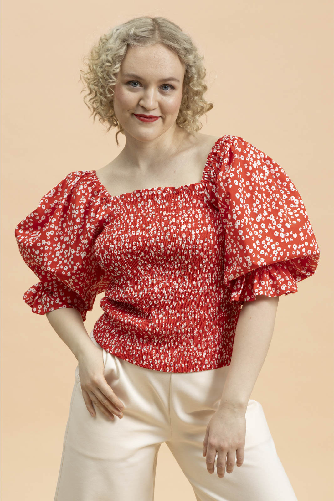 | modelheight:164, size:XS