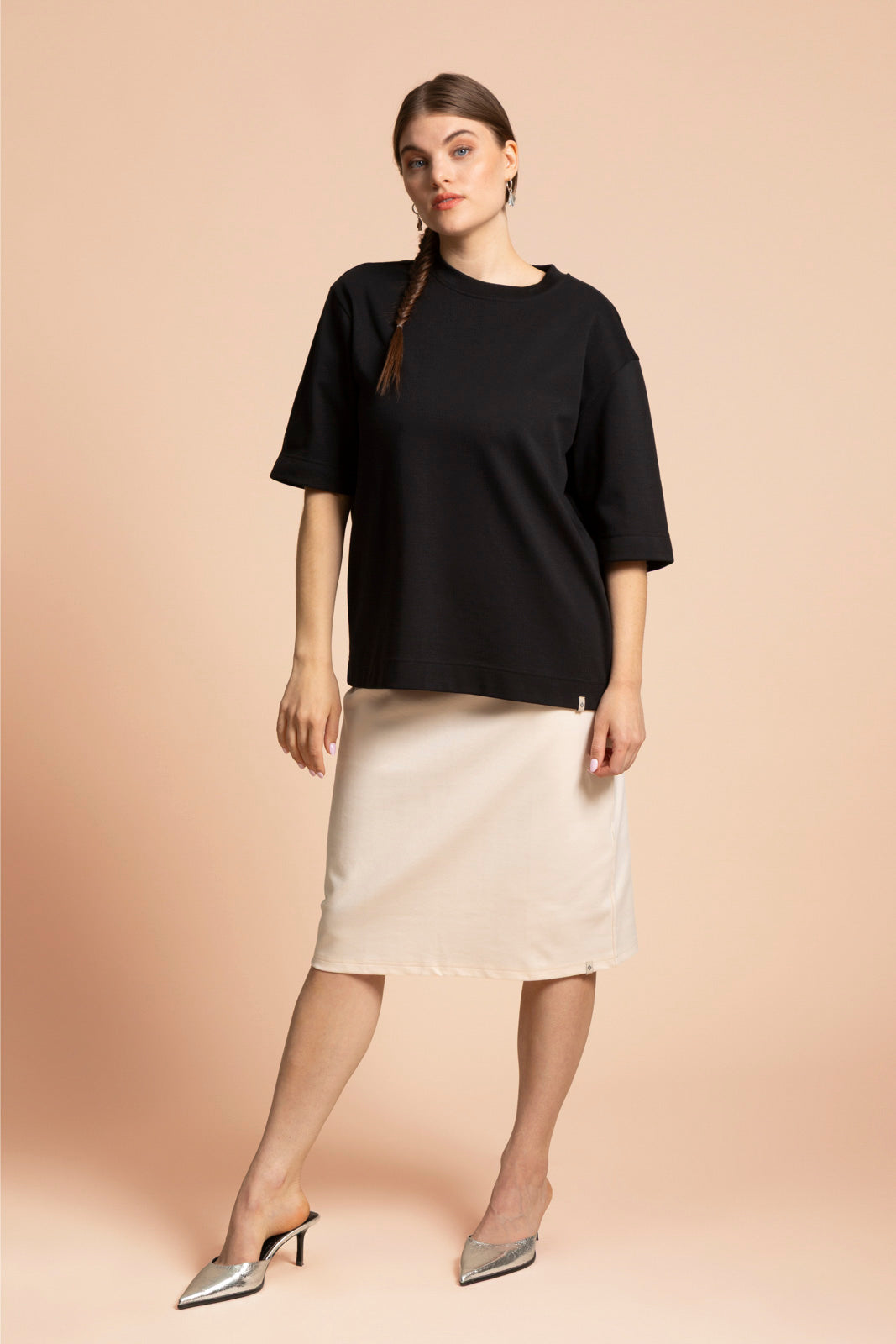 Naisten kermanvalkoinen kynähame