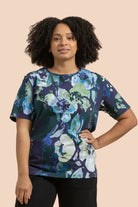 Naisten mustat shortsit