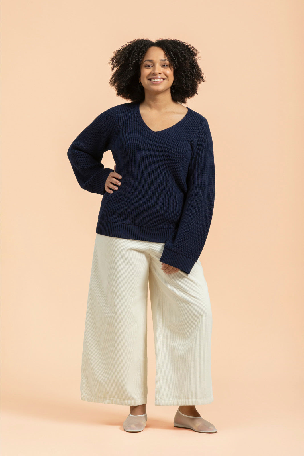 Naisten tummansininen puuvillaneule | modelheight:165, size:M