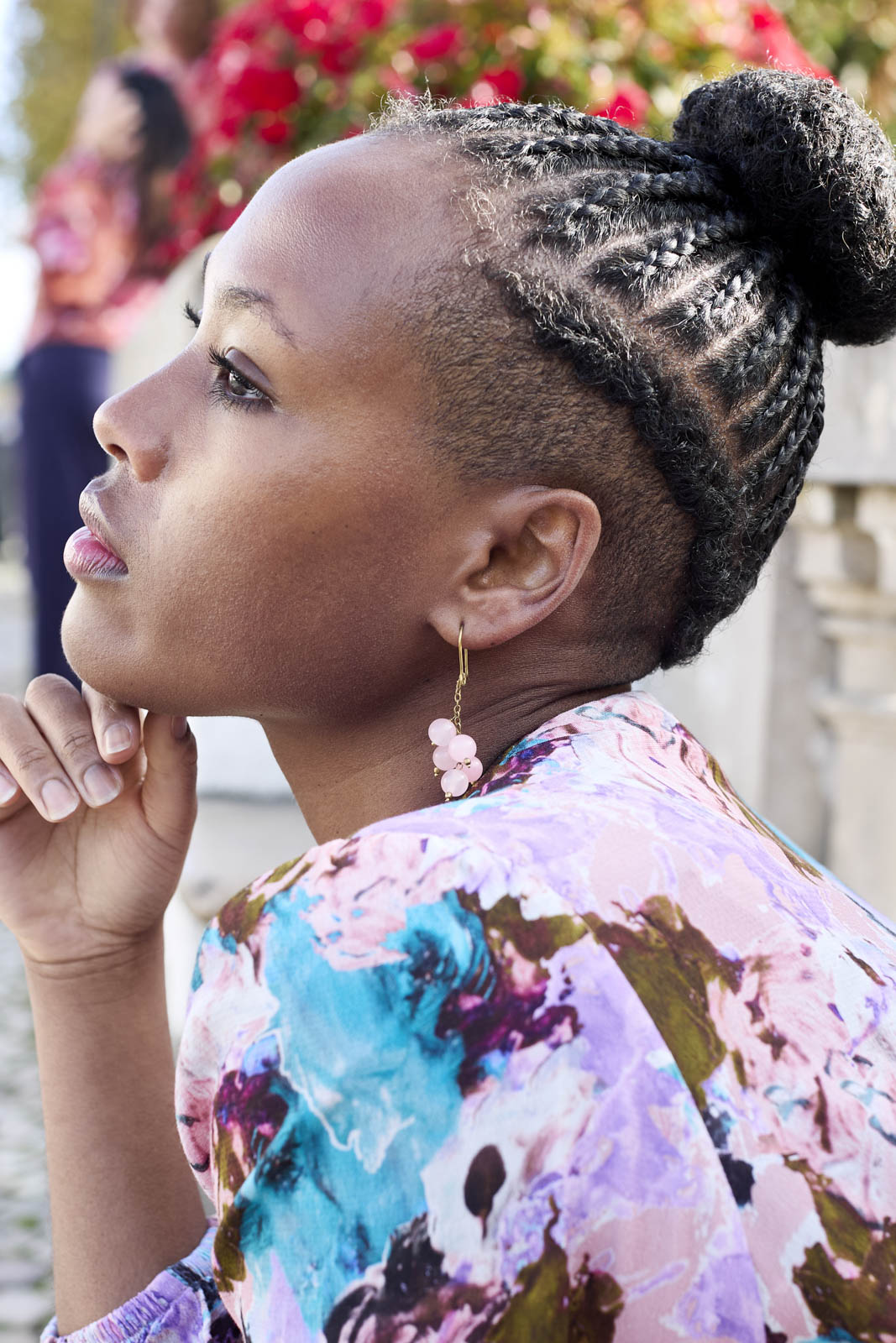 Nepalissa käsintehdyt messinkiset naistenkorvakorut