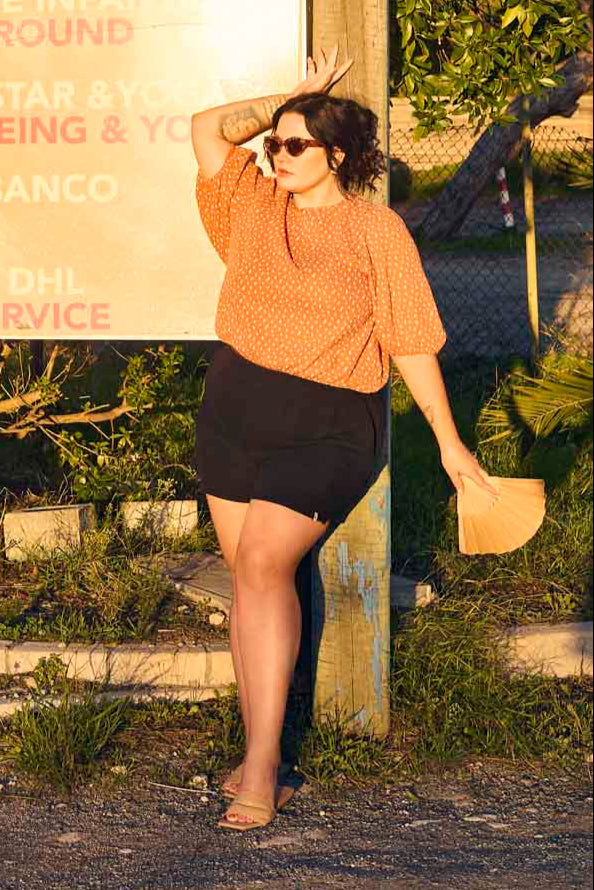 Naisten mustat puuvillashortsit