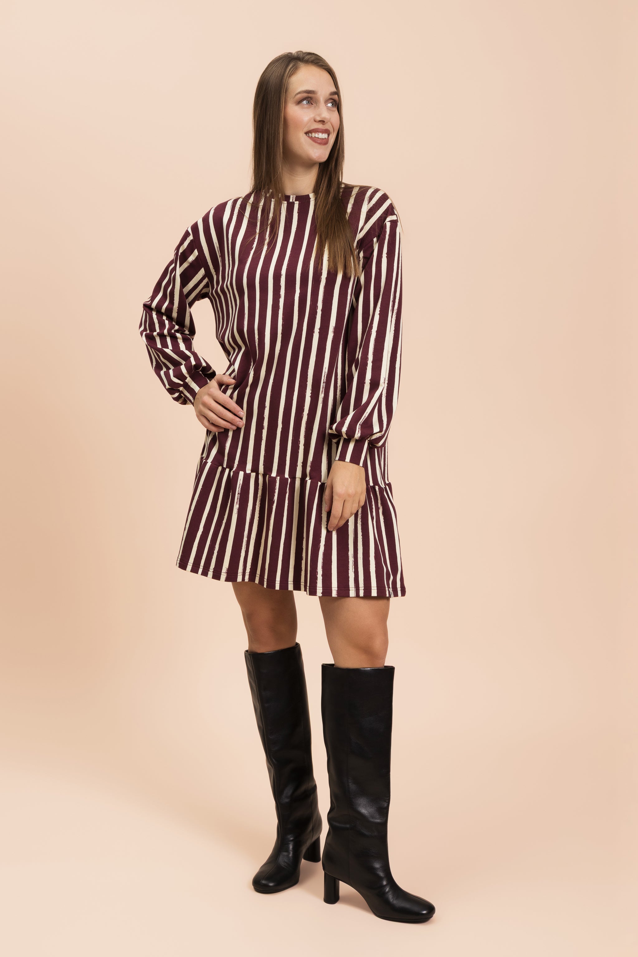 | modelheight:175, size:XS
