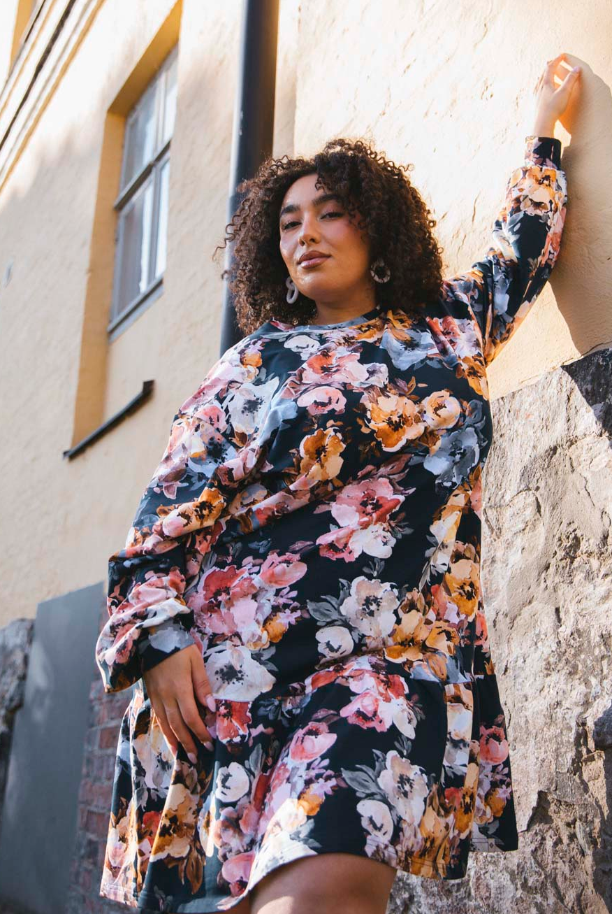 | modelheight:161, size:XL