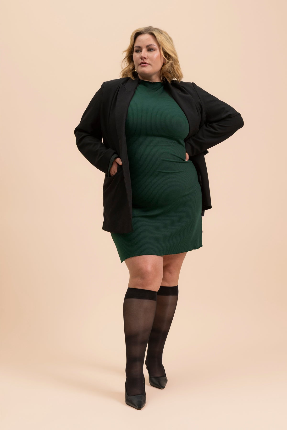 | modelheight:170, size:XL