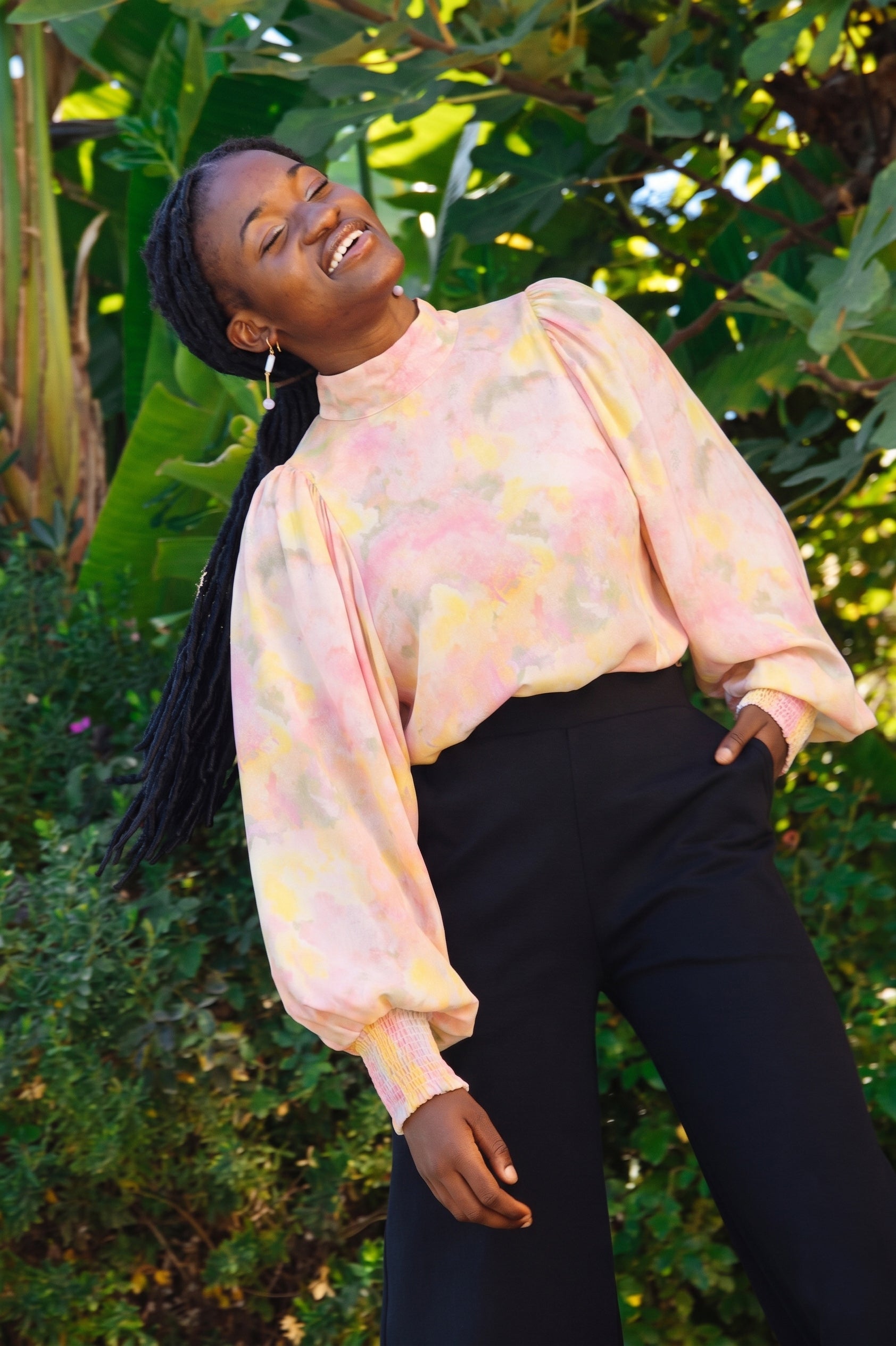 | modelheight:168, size:XS