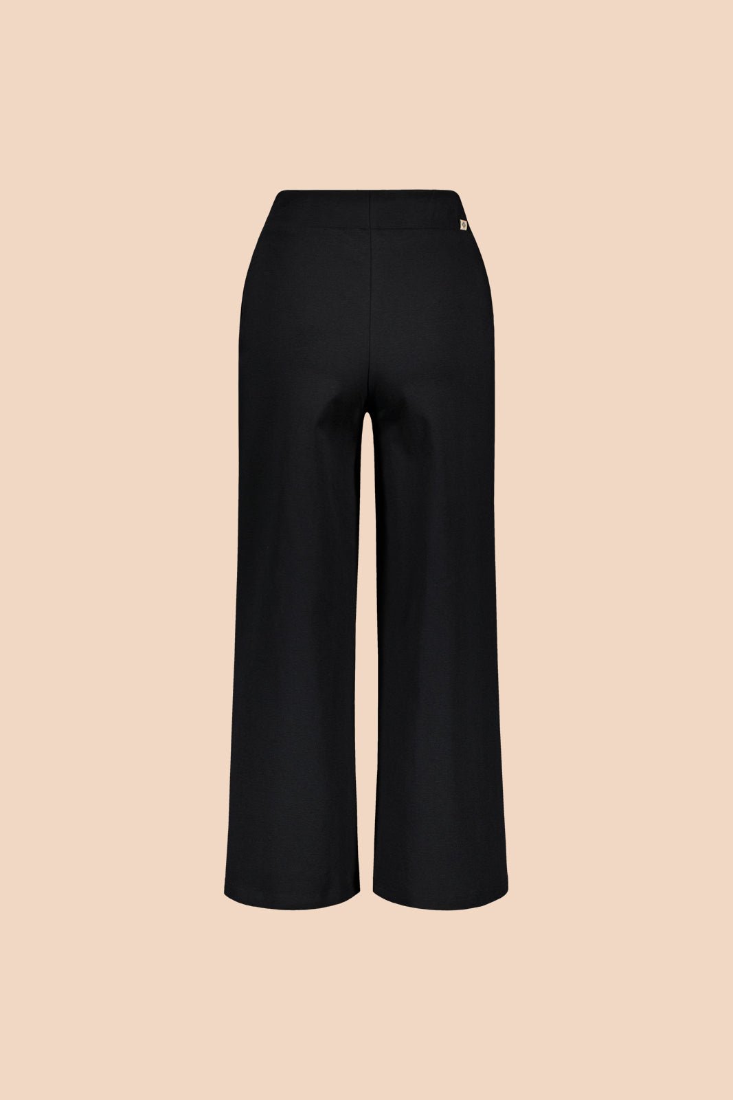 Naisten mustat culottes-housut