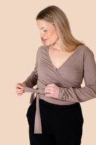 Naisten beige kietaisupaita