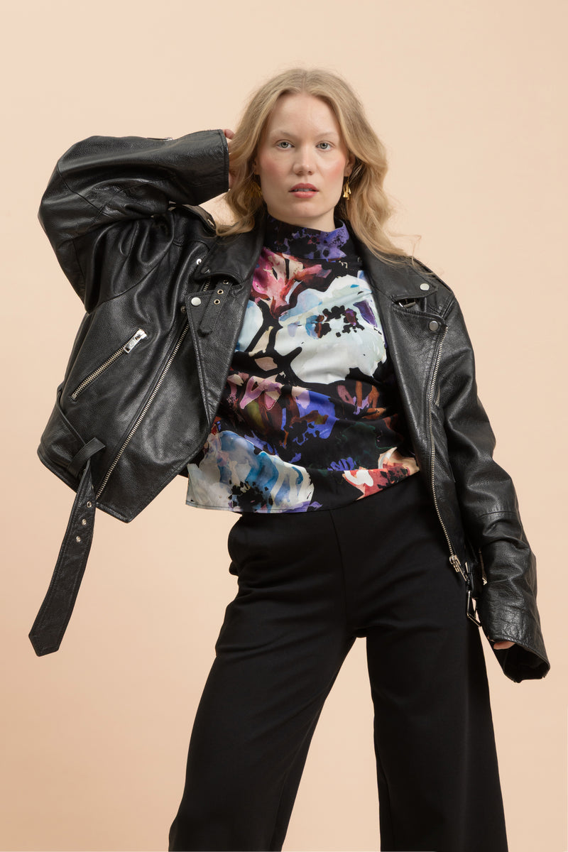 Puff Blouse, Black Anemone