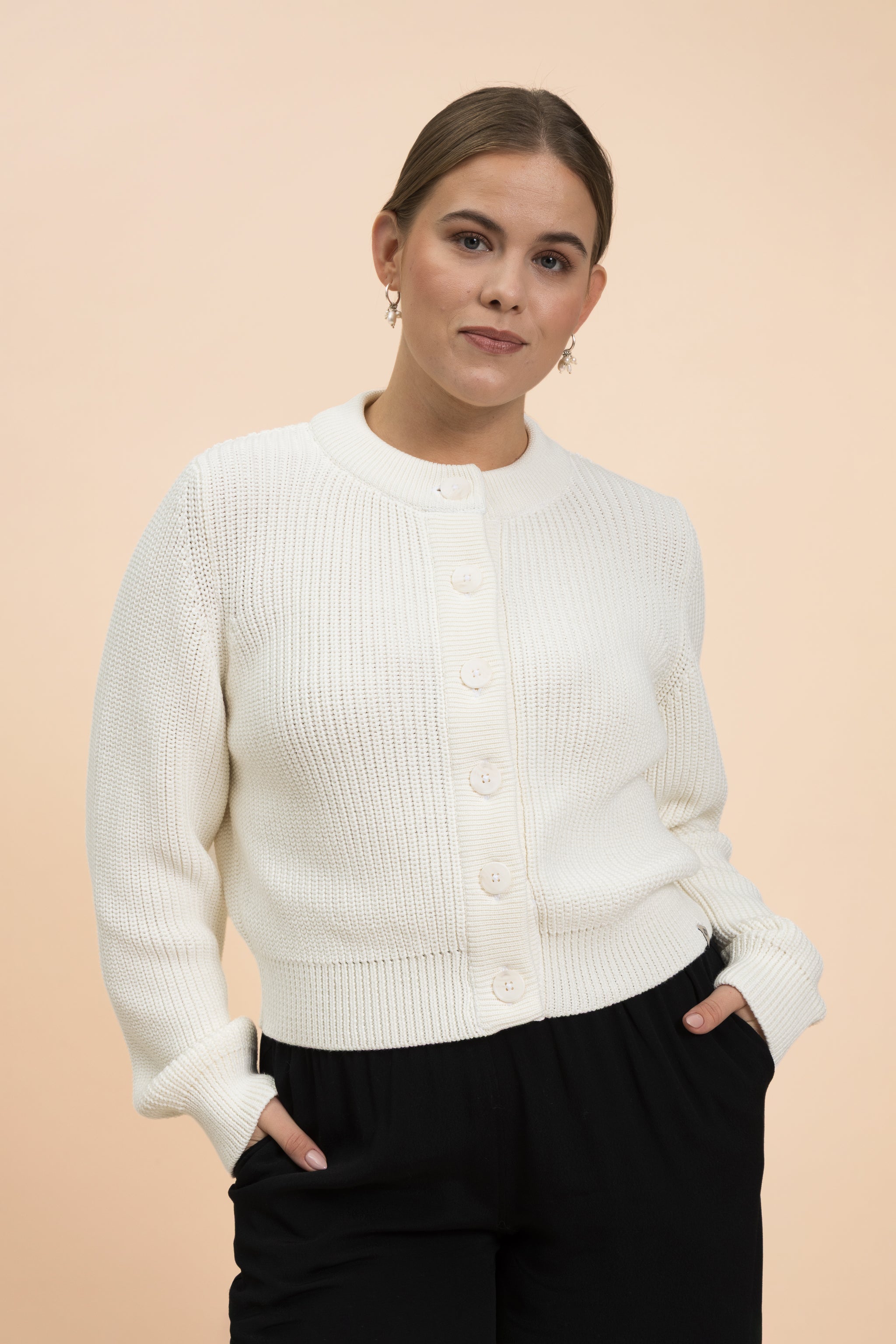 | modelheight:168, size:M