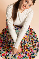 Naisten valkoinen pitkähihainen paita  | modelheight:162, size:M