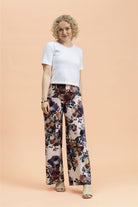 | modelheight:164, size:XS