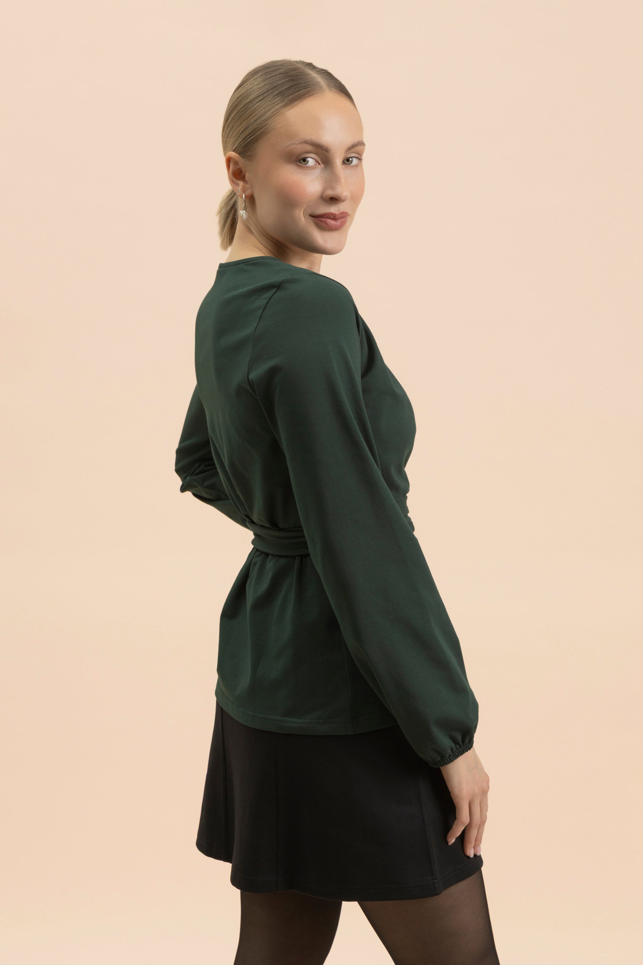 | modelheight:172, size:XS