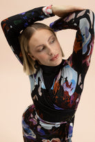  | modelheight:172, size:XS