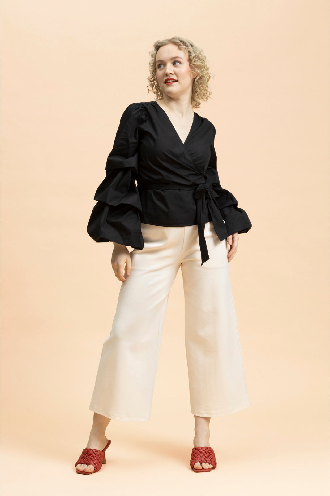 | modelheight:164, size:XS