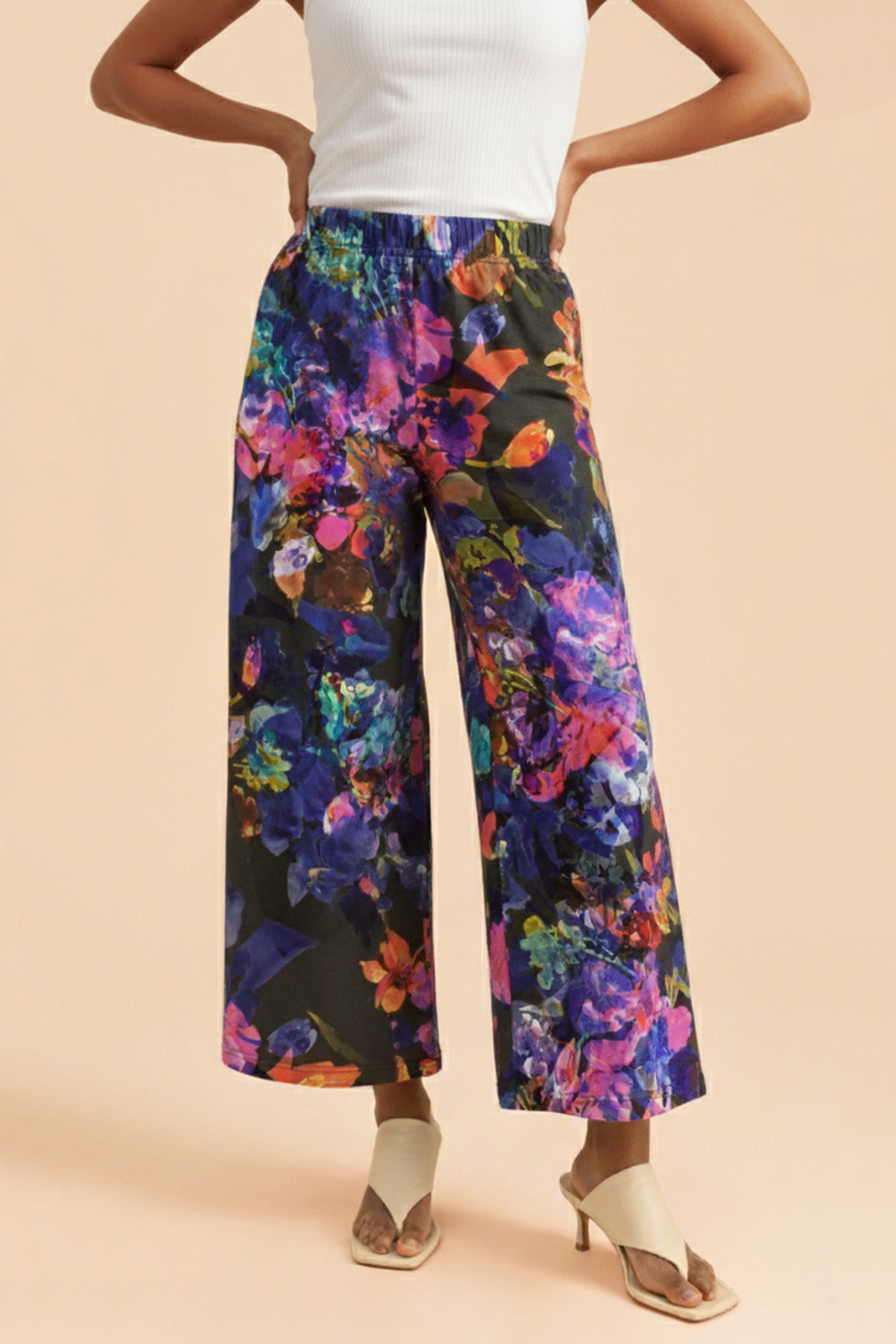 | modelheight:158, size:XS