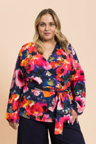 | modelheight:160, size:XL