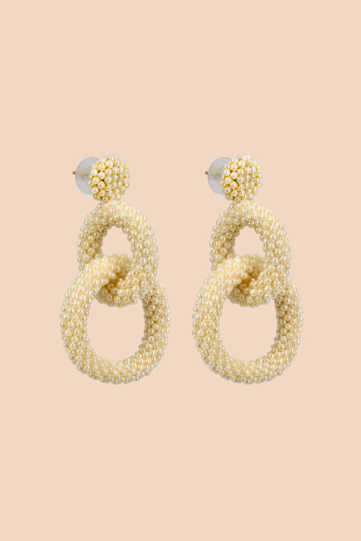 Nepalissa käsintehdyt naisten helmikorvakorut