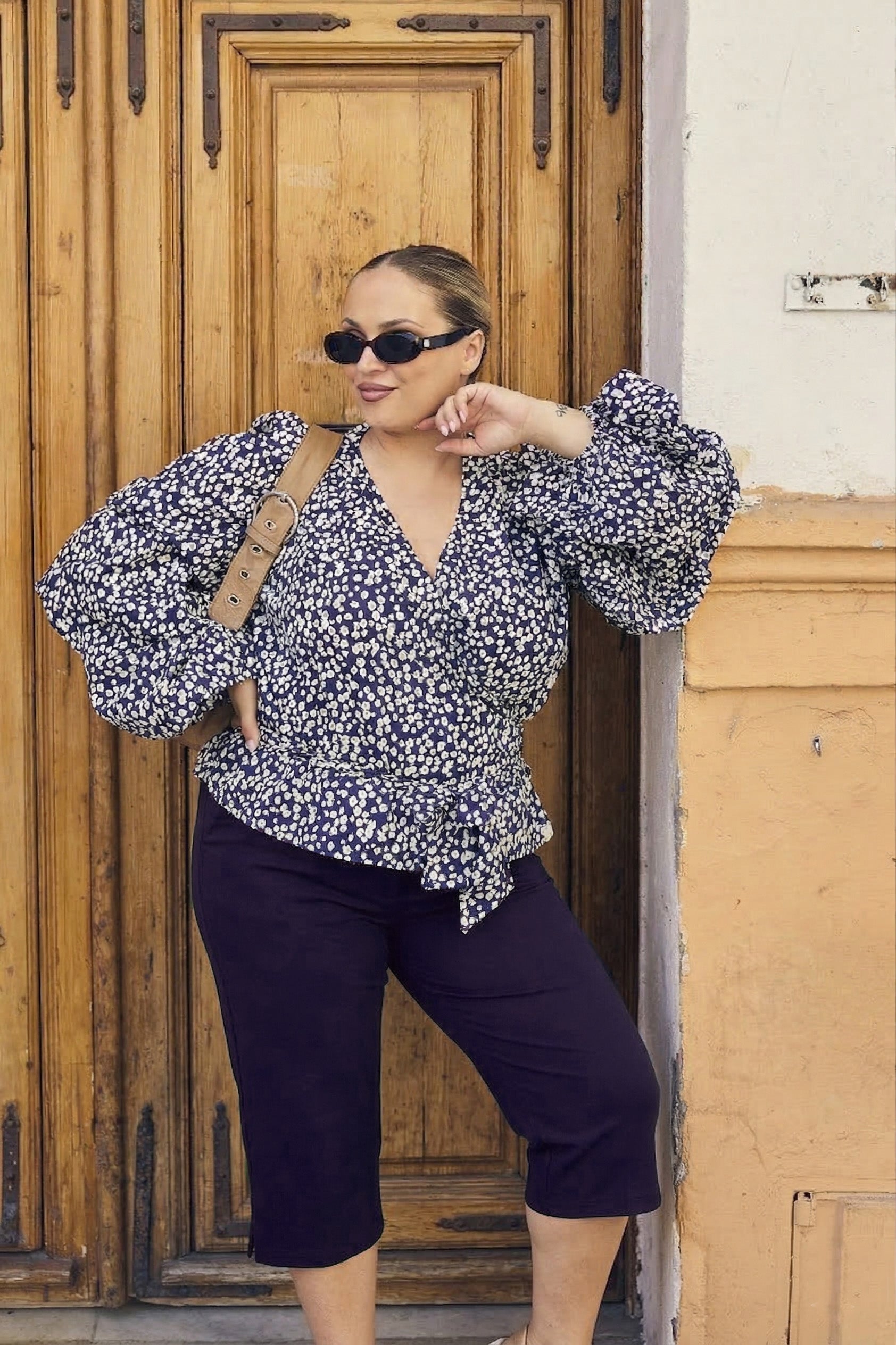 | modelheight:160, size:XL