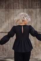| modelheight:167, size:XS