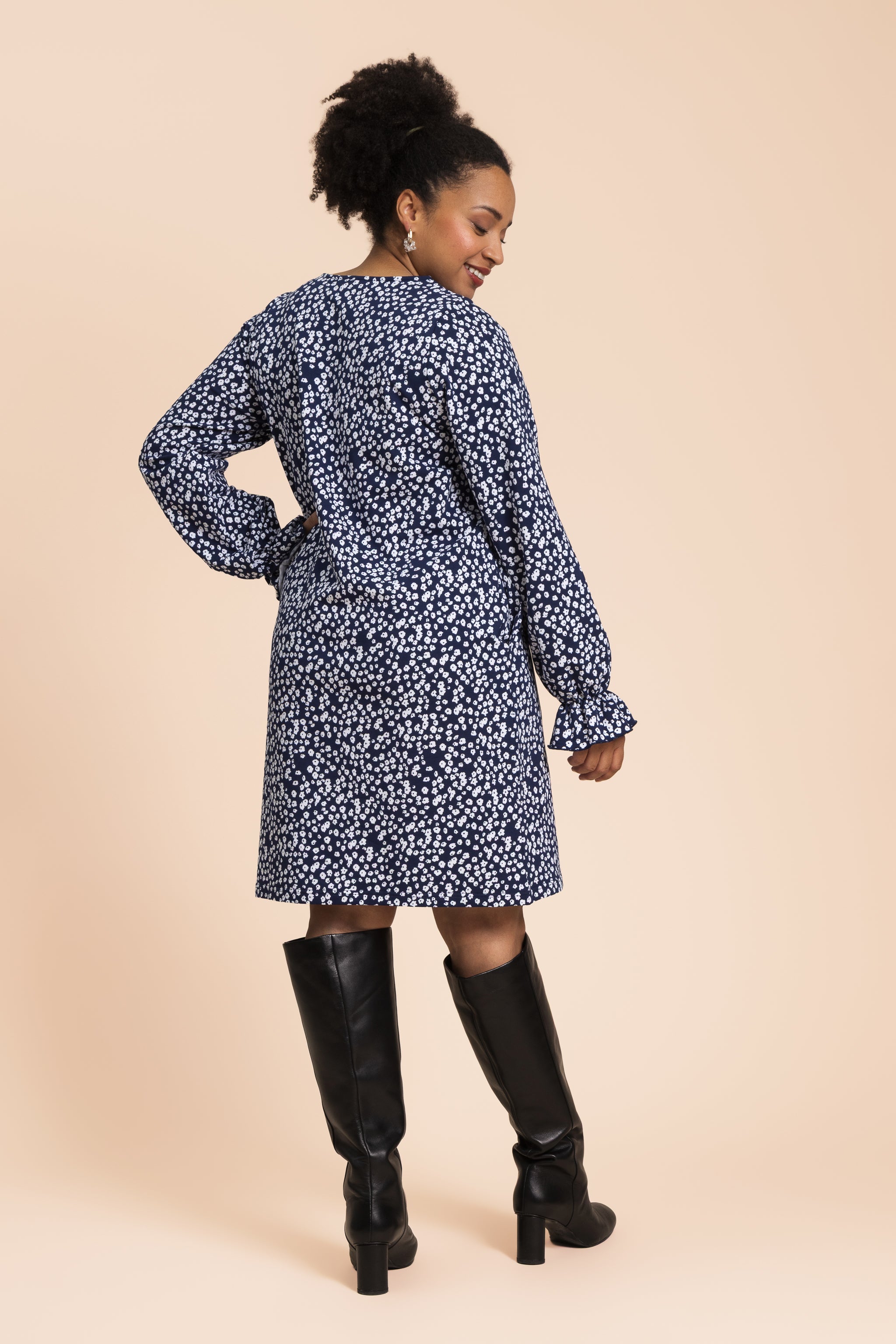 | modelheight:165, size:M
