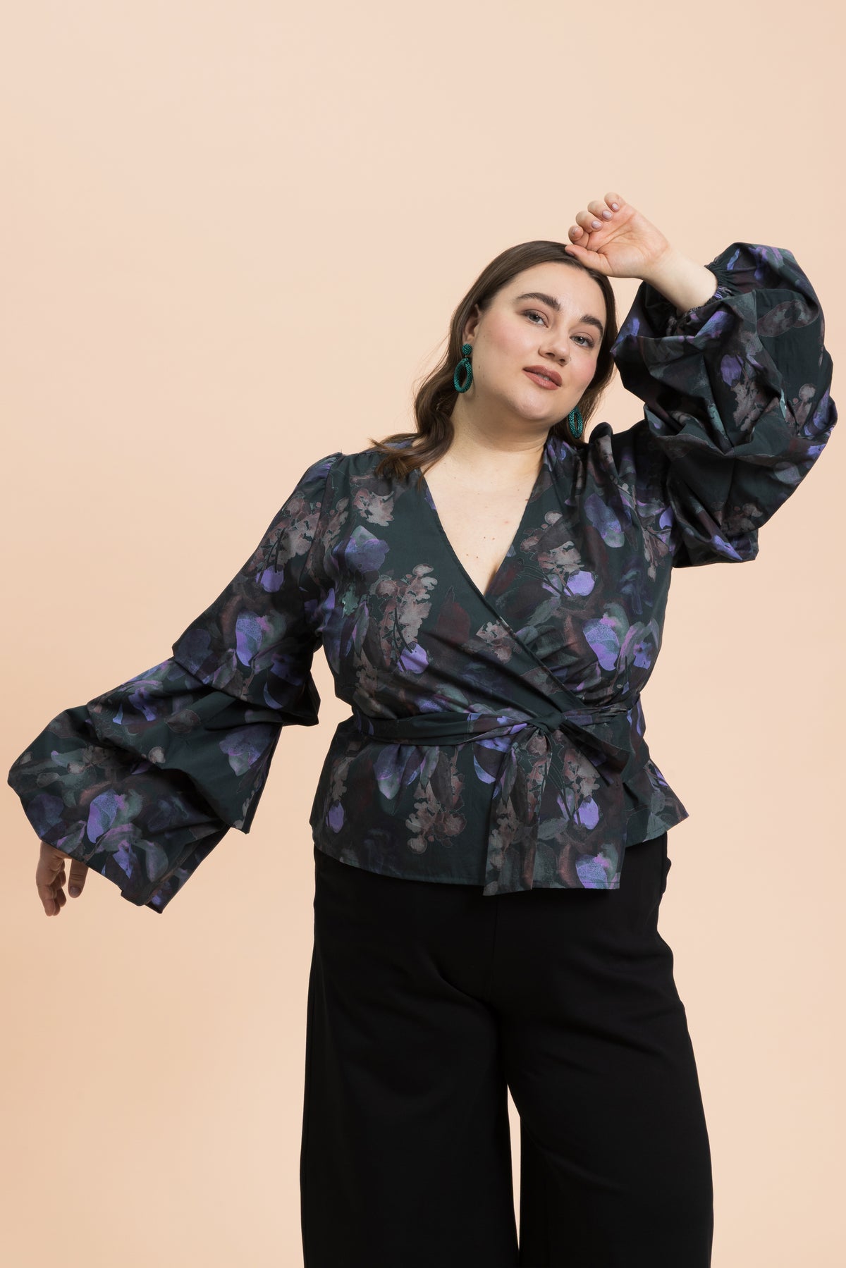 | modelheight:160, size:XL