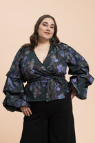 | modelheight:160, size:XL