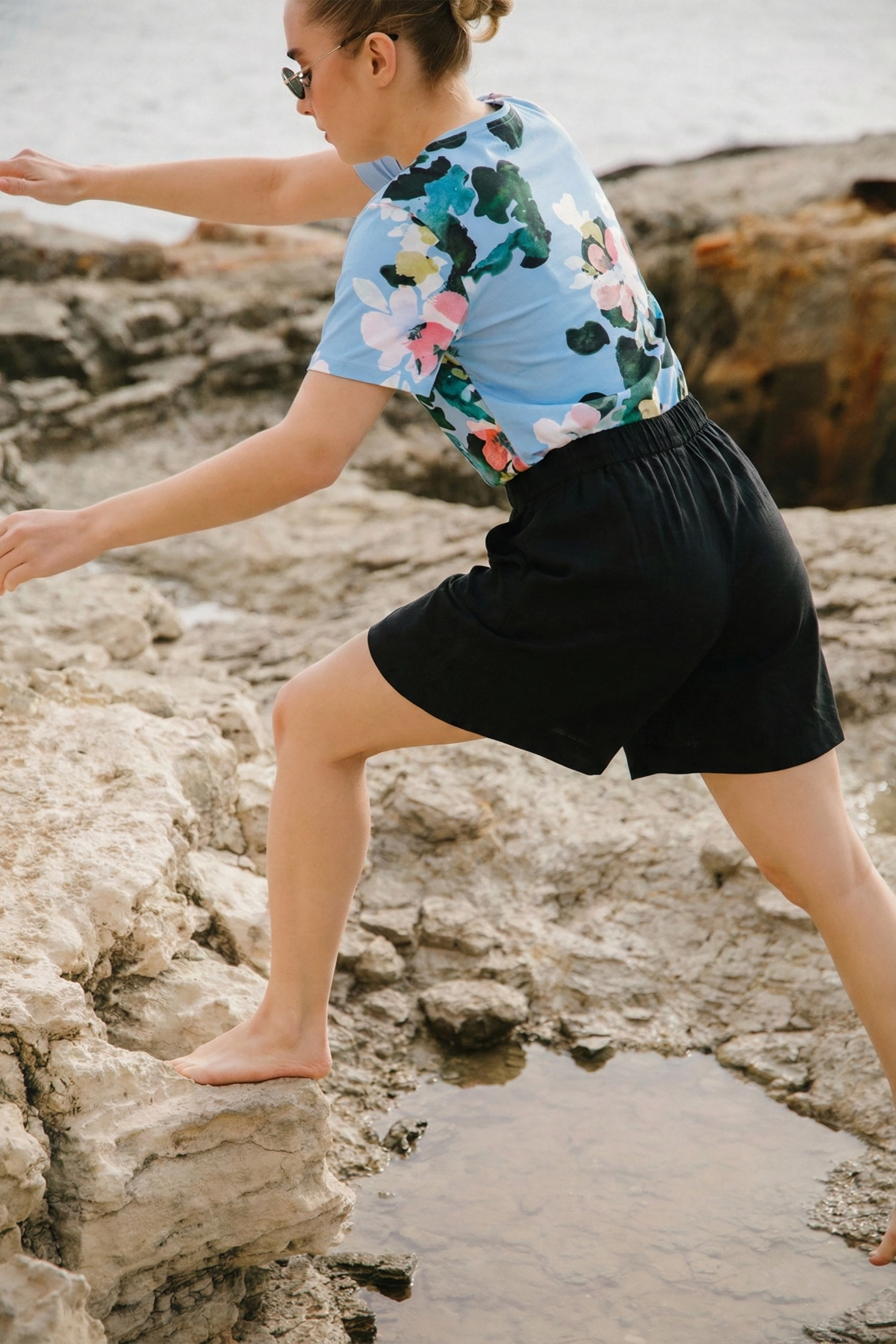 | modelheight:167, size:XS