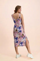 | modelheight:175, size:XS