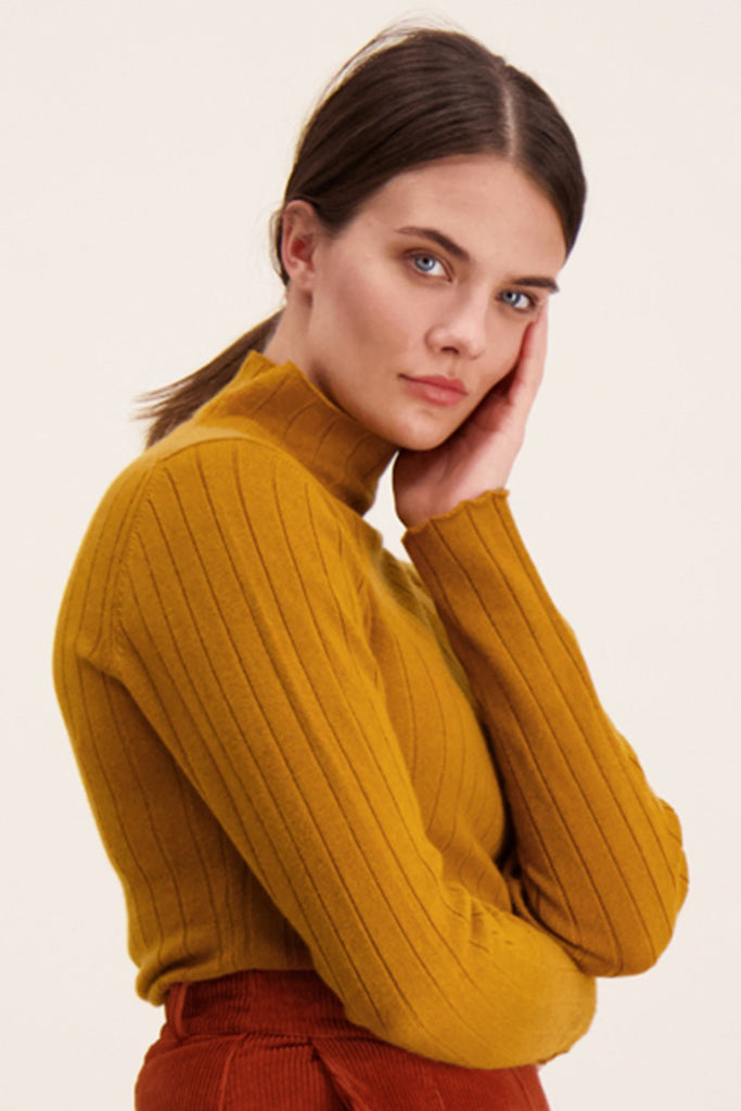 Cashmere Turtleneck, Marigold - Kaiko Clothing Company Oy